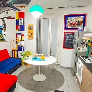 Mr Square Apartament